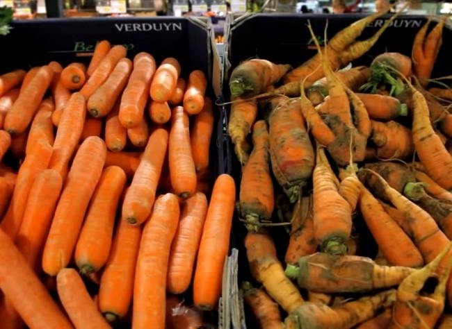 Voir comment ce supermarché vend ses poubelles! 1