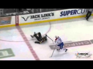 Plaquage de Emelin sur Lucic (habs contre bruins)